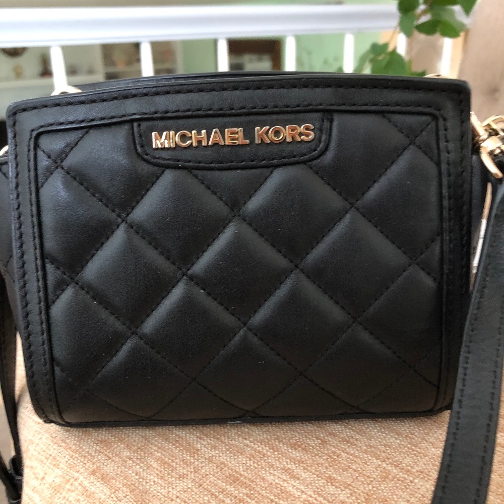 Michael Kors small crossbody bag